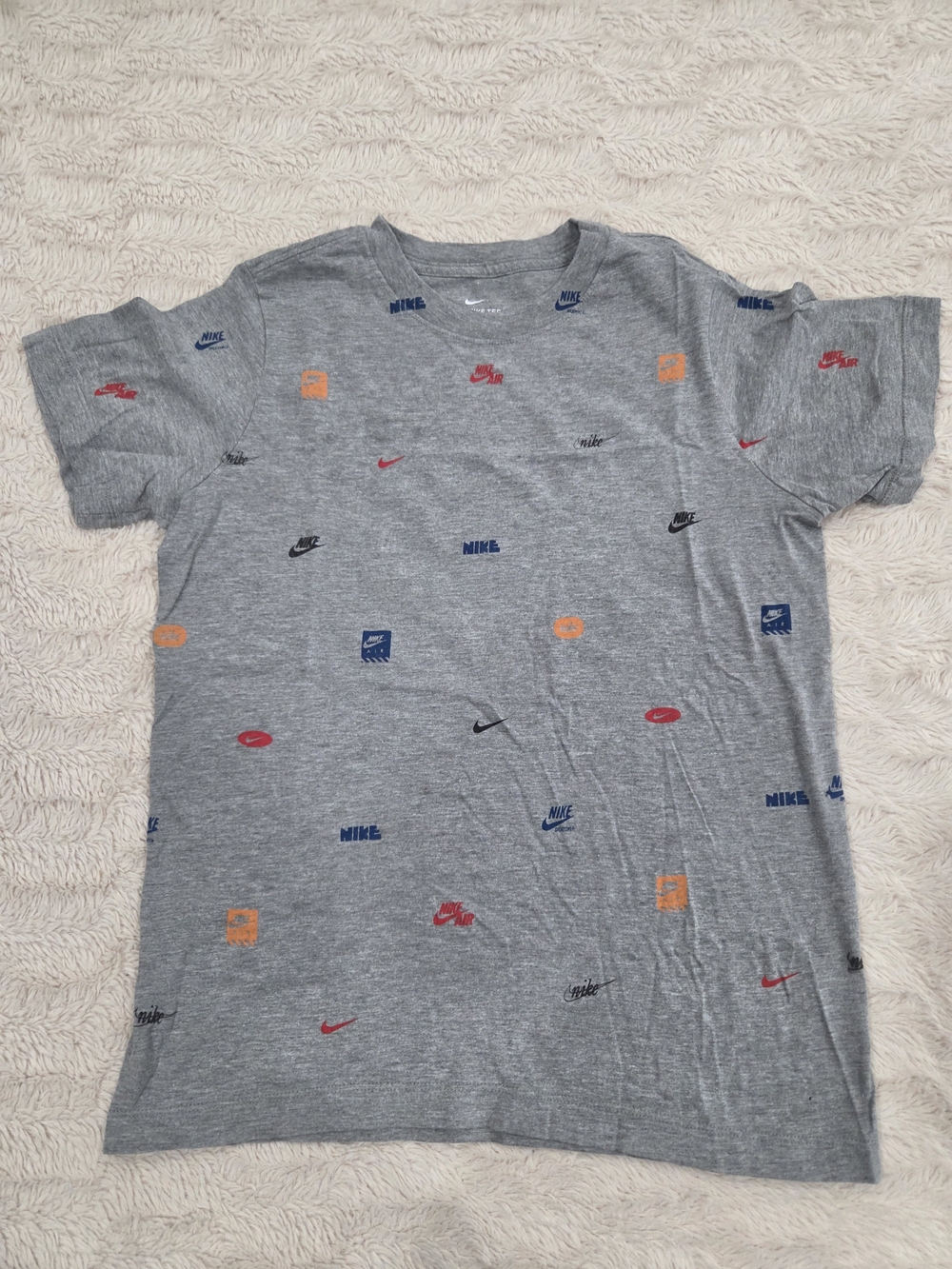 Nike Grey Short Sleeve Tee with Multicolor Logo Motifs